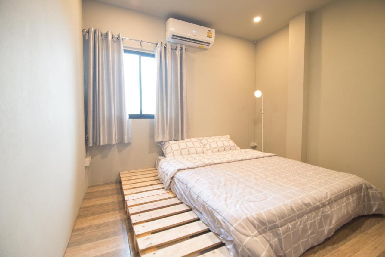 Tha Hostel Chiang Mai Extérieur photo